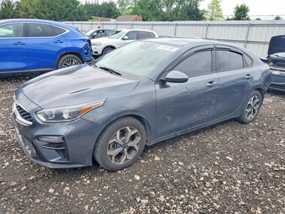 3KPF24AD8ME****** 2021 Kia Forte