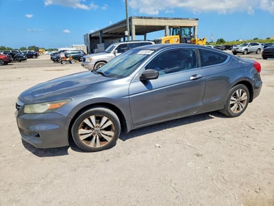1HGCS1B30BA****** 2011 Honda Accord