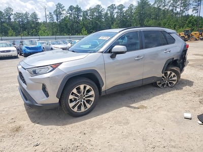 2T3A1RFVXMW****** 2021 Toyota RAV4
