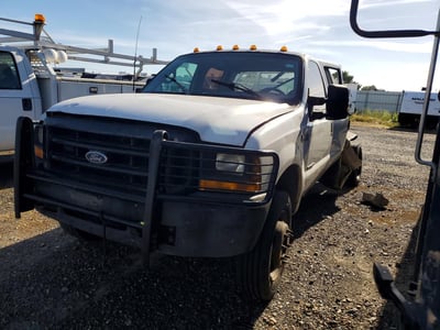 1FDXW46F2YE****** 2000 Ford F-450
