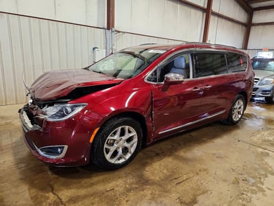 2C4RC1GG8JR****** 2018 Chrysler Pacifica