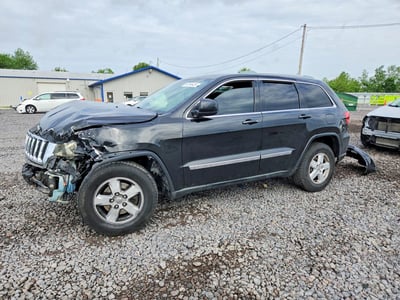 1J4RR4GGXBC****** 2011 Jeep Grand Cherokee