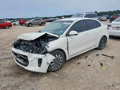 3KPA24AD0LE****** 2020 Kia Rio