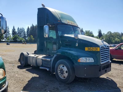 2017 Mack CXU600