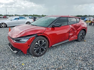 KNDC34LAXP5****** 2023 Kia EV6