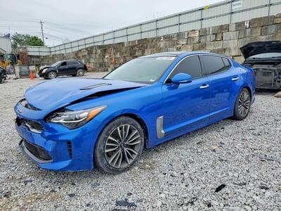 KNAE25LA8J6****** 2018 Kia Stinger