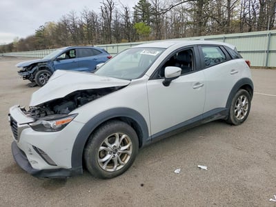 JM1DKBC70G0****** 2016 Mazda CX-3