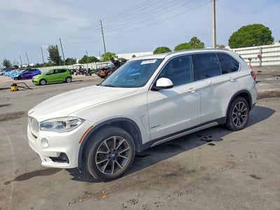 5UXKR2C58J0****** 2018 BMW X5
