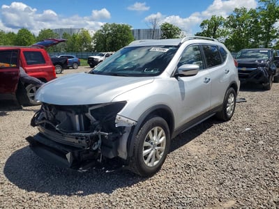 5N1AT2MV8JC****** 2018 Nissan Rogue