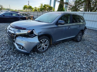 JA4AZ3A35HZ****** 2017 Mitsubishi Outlander