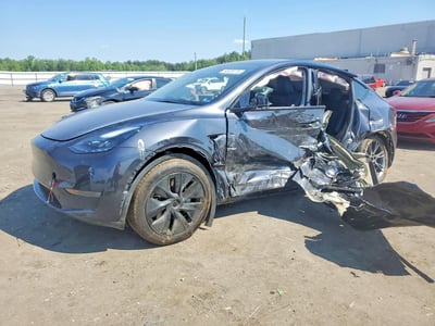 7SAYGDED2SF****** 2025 Tesla Model Y