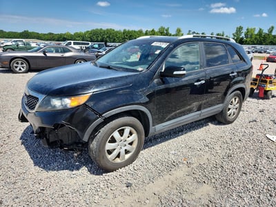 5XYKT3A61DG****** 2013 Kia Sorento