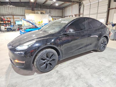 7SAYGDEE5RA****** 2024 Tesla Model Y