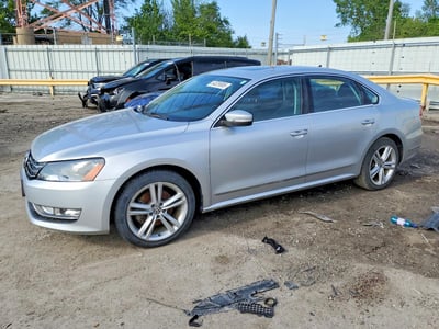 1VWCT7A33EC****** 2014 Volkswagen Passat