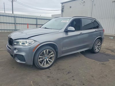 5UXKR2C53G0****** 2016 BMW X5