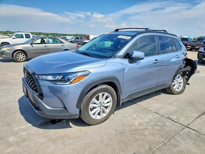 7MUBAAAG6RV****** 2024 Toyota Corolla Cross