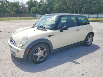 WMWRC33425T****** 2005 MINI Cooper