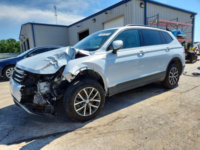 3VV2B7AX4KM****** 2019 Volkswagen Tiguan