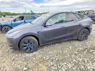7SAYGDED1SA****** 2025 Tesla Model Y