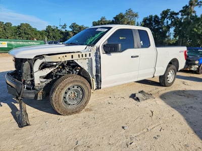 1FTFX1E54NK****** 2022 Ford F-150