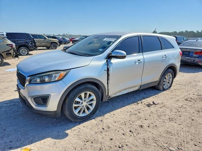 5XYPG4A33JG****** 2018 Kia Sorento