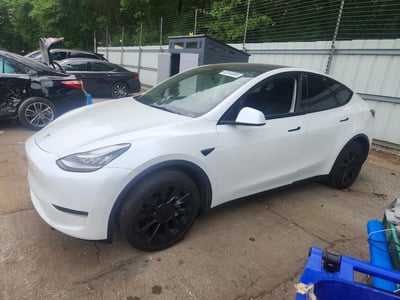7SAYGDEE7PA****** 2023 Tesla Model Y