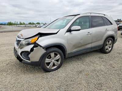 5XYKU4A20DG****** 2013 Kia Sorento