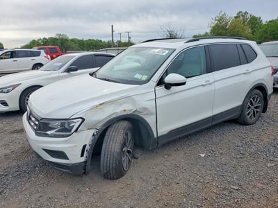 3VV2B7AXXKM****** 2019 Volkswagen Tiguan