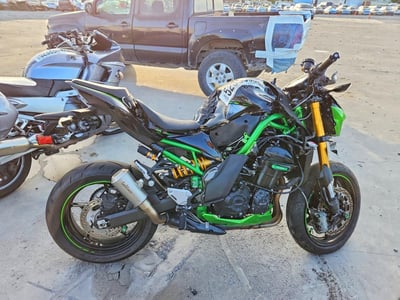 ML5ZRDM19RD****** 2024 Kawasaki Z900