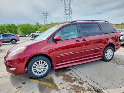 5TDZK22C68S****** 2008 Toyota Sienna