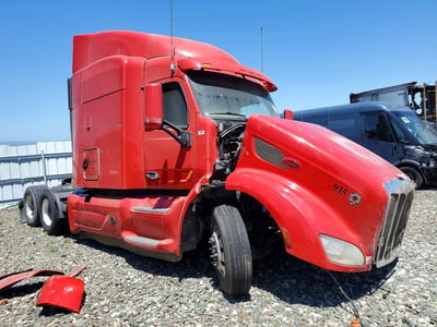 1XPBD49X5KD****** 2019 Peterbilt 579