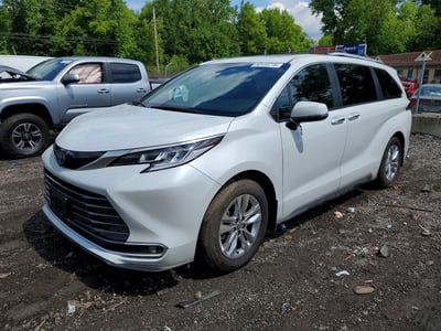 2025 Toyota Sienna