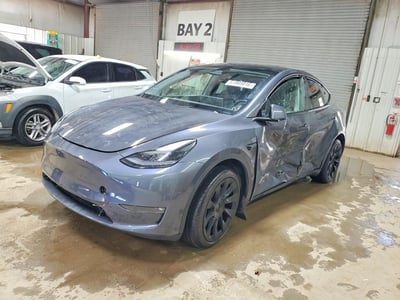 7SAYGDEE6PF****** 2023 Tesla Model Y