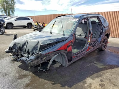 WBAVM1C5XFV****** 2015 BMW X1