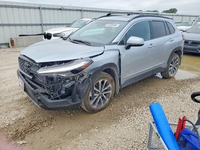 7MUDAABG1RV****** 2024 Toyota Corolla Cross
