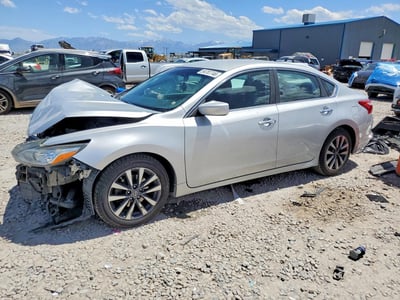 1N4AL3AP8HC****** 2017 Nissan Altima