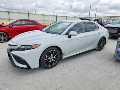 4T1T11AK3RU****** 2024 Toyota Camry