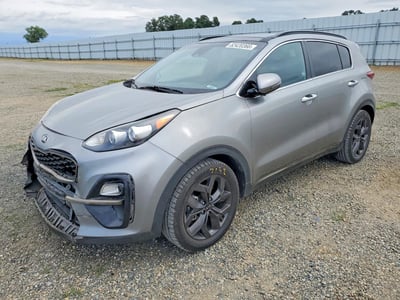KNDP63AC5L7****** 2020 Kia Sportage