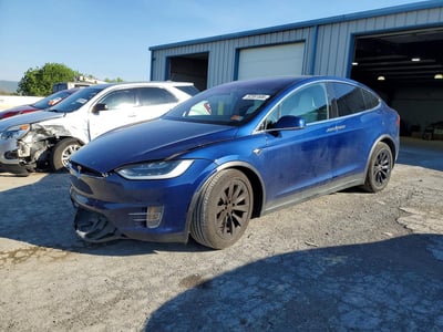 5YJXCAE27KF****** 2019 Tesla Model X