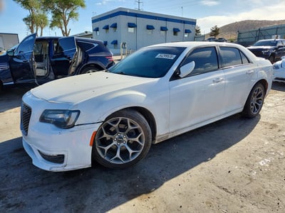 2C3CCABGXJH****** 2018 Chrysler 300s