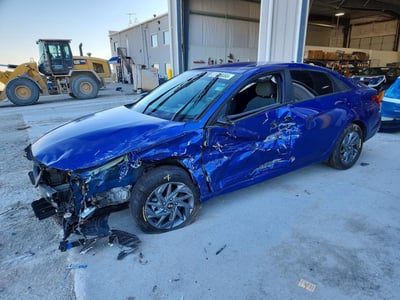 KMHLM4DJ0RU****** 2024 Hyundai Elantra Hev