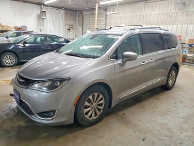 2C4RC1BG7HR****** 2017 Chrysler Pacifica