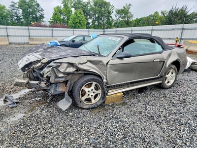 1FAFP44412F****** 2002 Ford Mustang