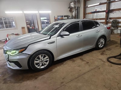 5XXGT4L39KG****** 2019 Kia Optima