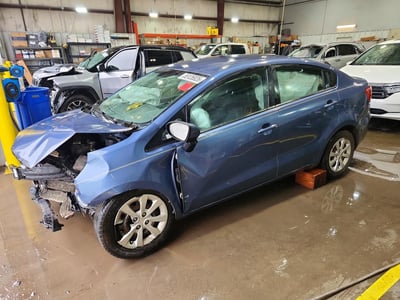 KNADM4A38G6****** 2016 Kia Rio
