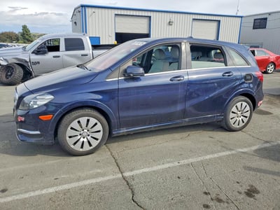 WDDVP9AB0HJ****** 2017 Mercedes-Benz B-Class