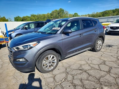 KM8J33A44HU****** 2017 Hyundai Tucson