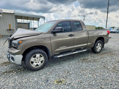 5TFUM5F1XAX****** 2010 Toyota Tundra