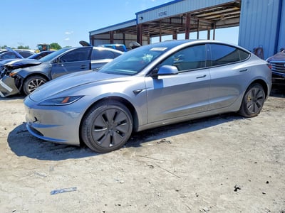 5YJ3E1EAXSF****** 2025 Tesla Model 3