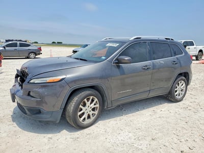 1C4PJLCB2GW****** 2016 Jeep Cherokee
